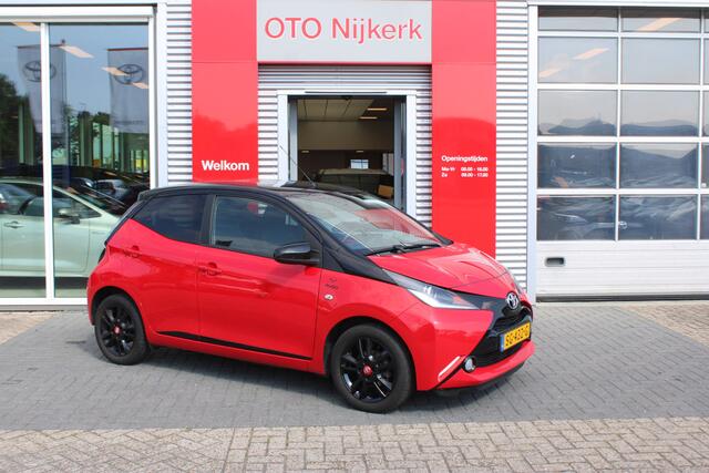 Toyota AYGO 1.0 VVT-i x-cite