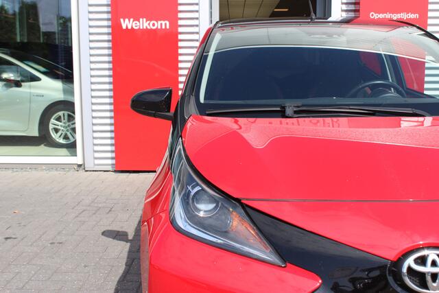 Toyota AYGO 1.0 VVT-i x-cite