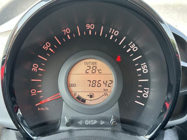 Toyota AYGO 1.0 VVT-i x-fun / Airco / NAP / onderhoudshistorie