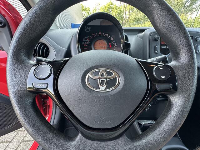 Toyota AYGO 1.0 VVT-i x-fun / Airco / NAP / onderhoudshistorie