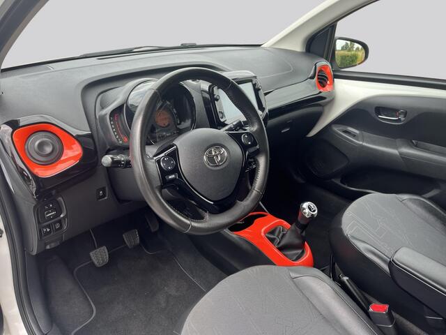 Toyota AYGO 1.0 VVT-i x-otic