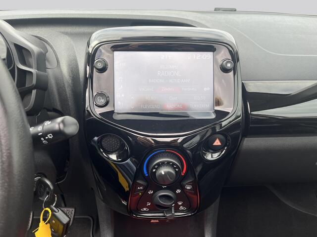 Toyota AYGO 1.0 VVT-i x-otic