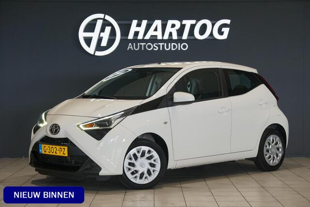 Toyota AYGO 1.0 VVT-i x-play limited + CAMERA / APPLE CARPLAY
