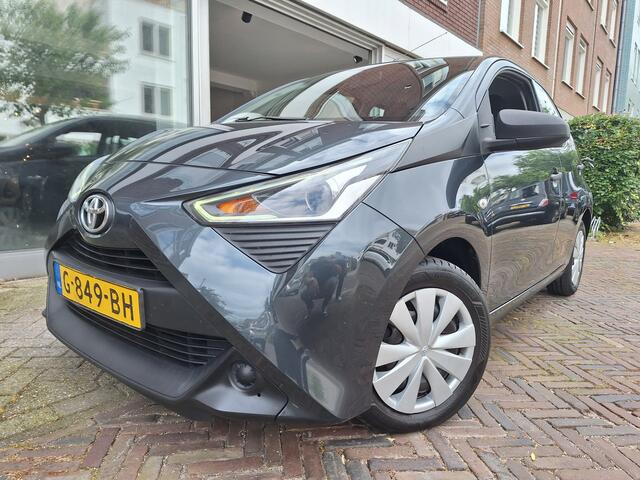 Toyota AYGO 1.0 VVT-i X-Fun 5Drs /Airco/Led/Garantie