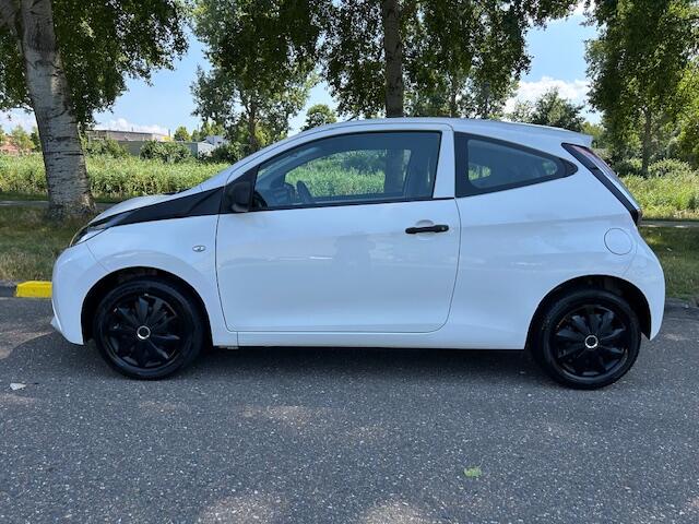 Toyota AYGO 1.0 VVT-i x Airco Zuinig
