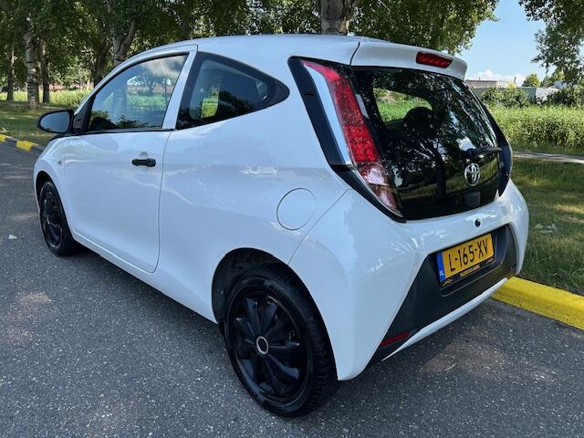 Toyota AYGO 1.0 VVT-i x Airco Zuinig