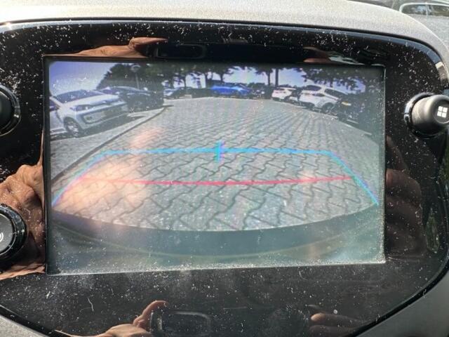 Toyota AYGO 1.0 VVT-I X-PLAY CAMERA. NAVI. ALL.IN.