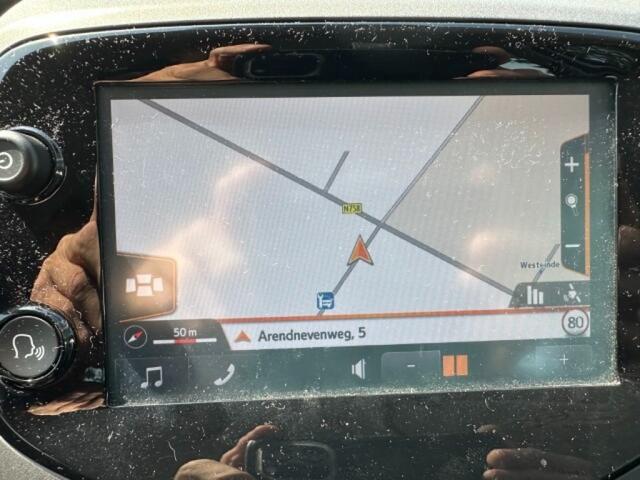 Toyota AYGO 1.0 VVT-I X-PLAY CAMERA. NAVI. ALL.IN.