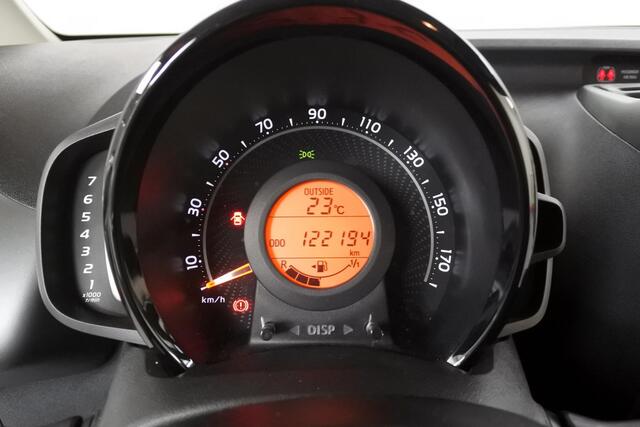 Toyota AYGO 1.0 VVT-i X-play Navigatie