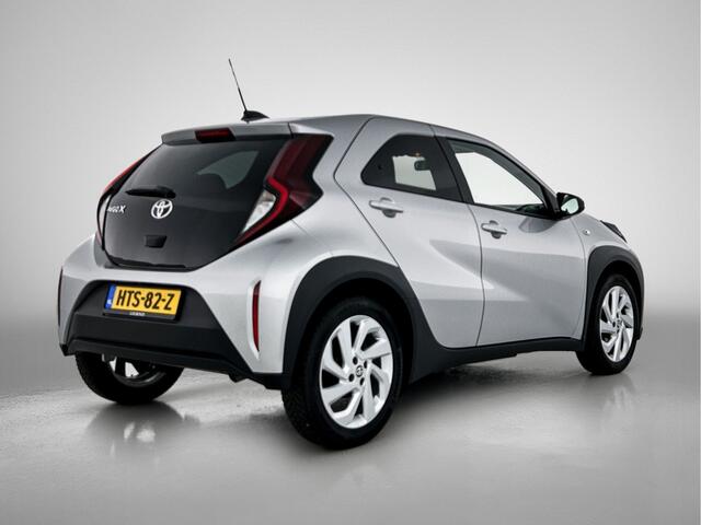 Toyota AYGO X 1.0 VVT-i MT X First | Automatische airco | LM velgen | Stoelverwarming |