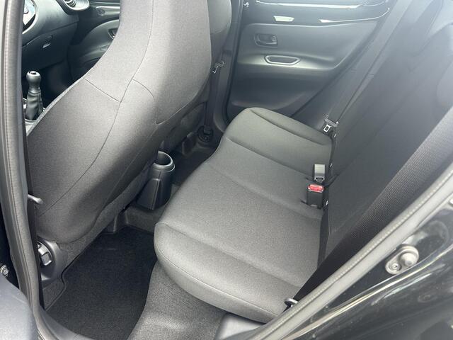 Toyota AYGO X 1.0 VVT-i MT Play NIEUW! Direct leverbaar! ¤ 1000,- inruilpremie!!