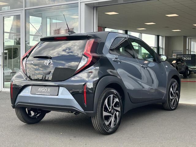 Toyota AYGO X 1.0 VVT-i MT Pulse NIEUW! Direct leverbaar! ¤ 1000,- inruilpremie!!