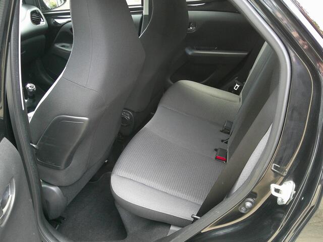 Toyota AYGO 1.0 VVT-i x-play