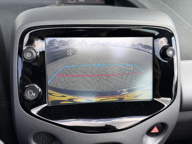 Toyota AYGO 1.0 VVT-I X-PLAY LIMITED I CABRIOLET I CAMERA I CARPLAY I AIRCONDITIONING