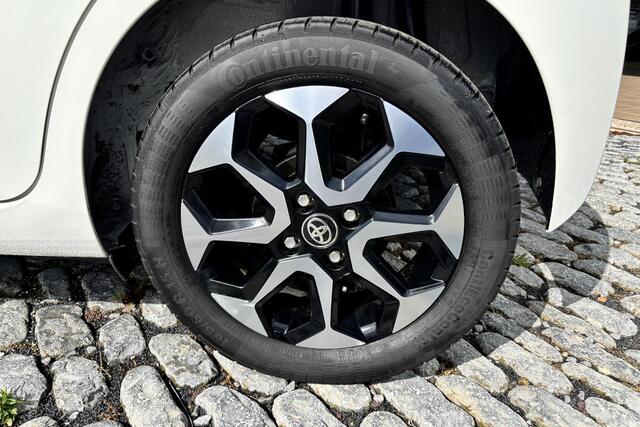 Toyota AYGO 1.0 VVT-i x-joy Cabrio,Apple Carplay Android Auto Camera, Climate Controle