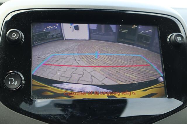 Toyota AYGO 1.0 VVT-i x-joy Automaat Camera/Apple/ClimateControl/LM velgen