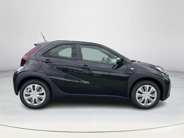 Toyota AYGO X 1.0 VVT-i MT Play | Night Sky Black metallic | Nieuw uit voorraad leverbaar |