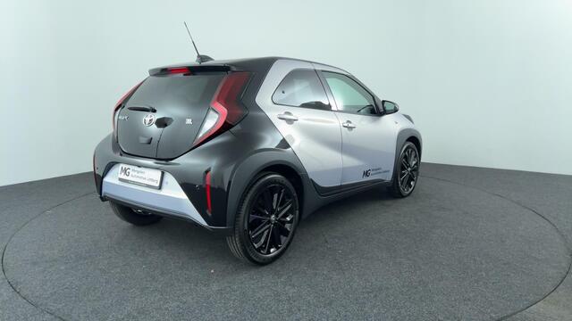 Toyota AYGO X 1.0 VVT-i MT JBL / Stoelverwarming / Keyless / Parkeersensoren