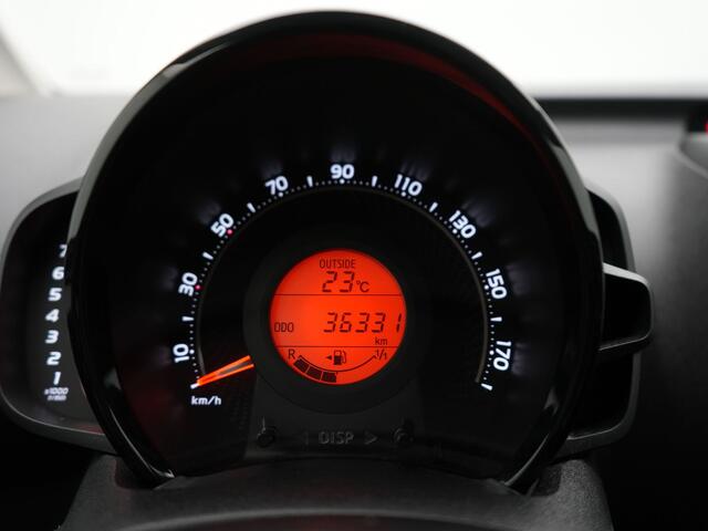Toyota AYGO 1.0 VVT-i x-play