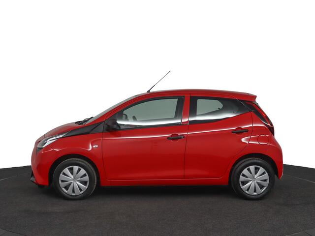 Toyota AYGO 1.0 VVT-i x-fun | Airconditioning | Bluetooth telefonie | CDV op afstand |