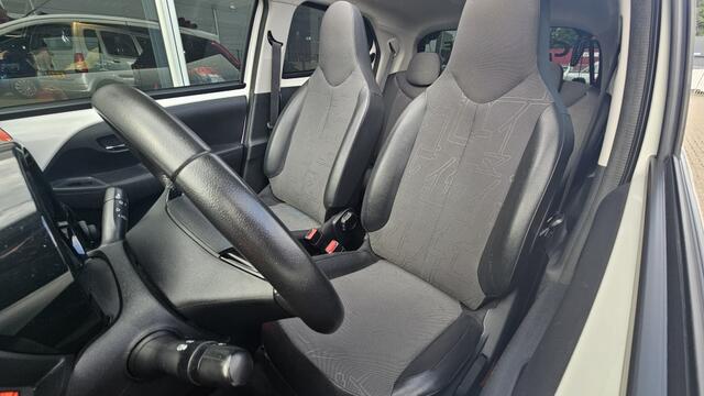 Toyota AYGO 1.0 X-otic NLauto | All-in | dealeronderhouden