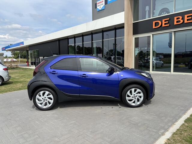 Toyota AYGO X 1.0 VVT-i S-CVT Pulse Camera I Two tone I Carplay