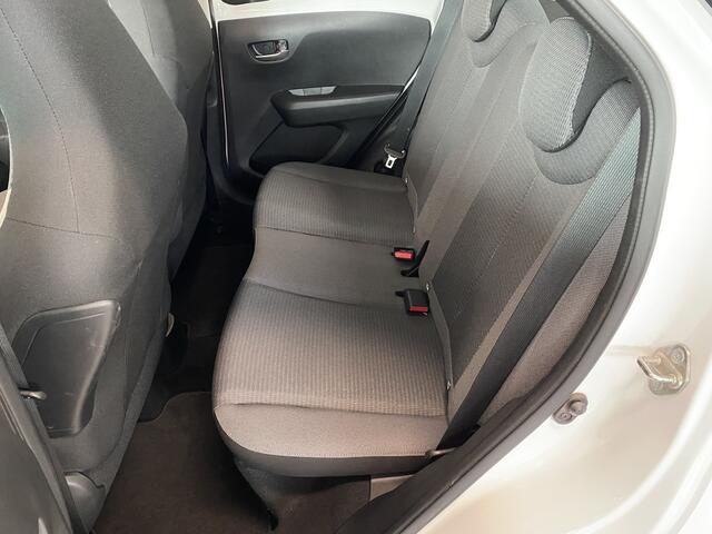 Toyota AYGO 1.0 VVT-i x-play cabrio