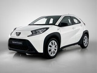 toyota-aygo-x-1.0-vvt-i-mt-play