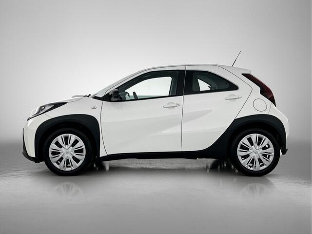 Toyota AYGO X 1.0 VVT-i MT Play | Apple Carplay | Adaptive Cruise control | Airconditioning | Camera |