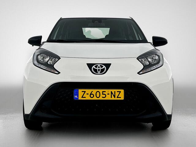 Toyota AYGO X 1.0 VVT-i MT Play | Apple Carplay | Adaptive Cruise control | Airconditioning | Camera |