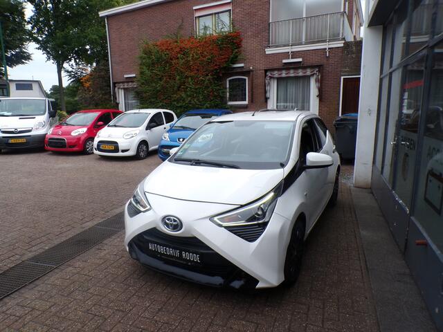 Toyota AYGO 1.0 VVT-i x-joy AUTOMAAT,AIRCO,NIEUWE APK !!
