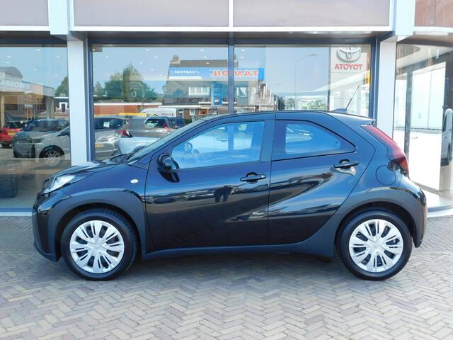 Toyota AYGO X 1.0 VVT-i MT Play