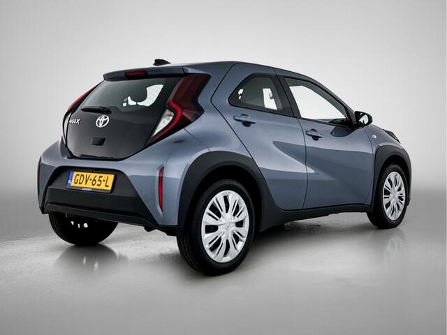 Toyota AYGO X 1.0 VVT-i MT Play