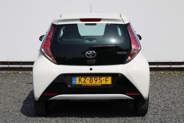 Toyota AYGO 1.0 VVT-i x-play Achteruitrijcamera, Airco, Bluetooth, Elektrische Ramen