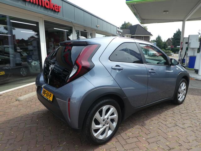 Toyota AYGO X 1.0 VVT-i MT Envy