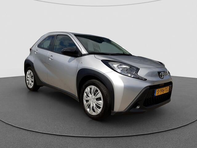 Toyota AYGO X 1.0 VVT-i MT Play | CarPlay\Android Auto | Camera |