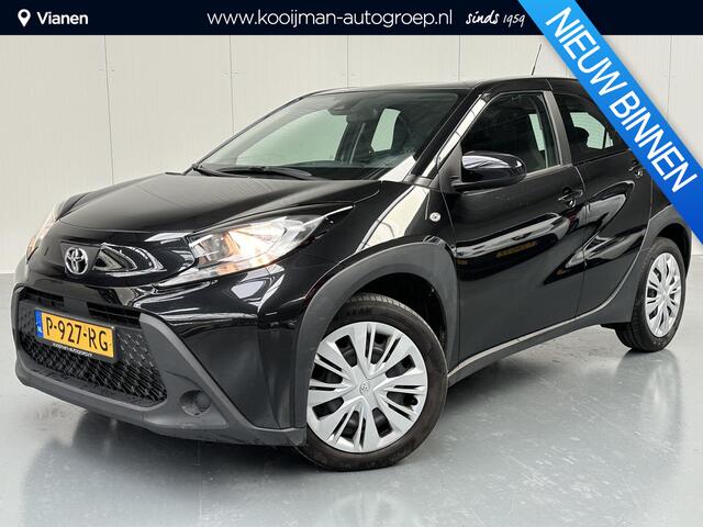 Toyota AYGO X 1.0 VVT-i S-CVT Play