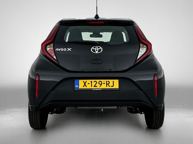 Toyota AYGO X 1.0 VVT-i S-CVT Play | Adaptive cruise control | Camera | Apple carplay/Android auto |
