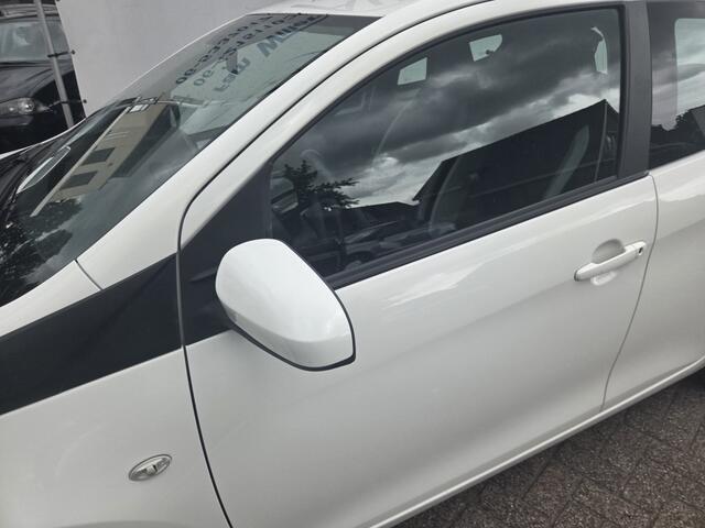 Toyota AYGO 1.0 VVT-i x-play