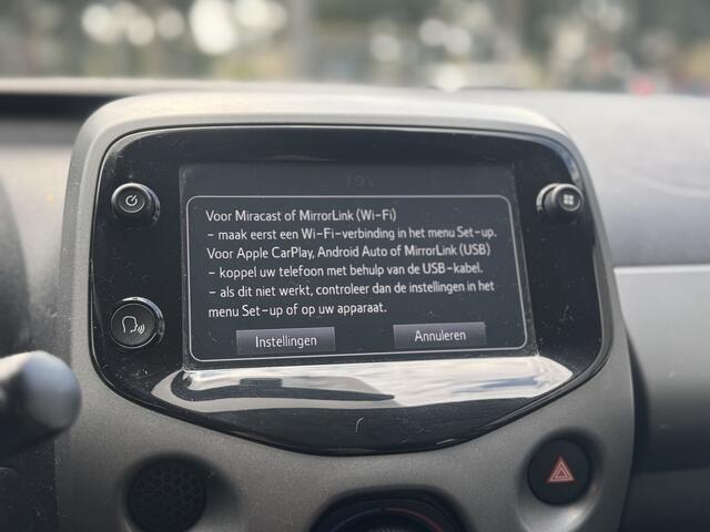 Toyota AYGO 1.0 VVT-i x-play Automaat Apple/Android, Camera, Airco, Lichtmetalen velgen , All-in Rijklaarprijs