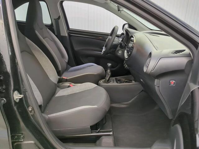 Toyota AYGO X 1.0 VVT-i MT Play, 1e Eig! Camera! Carplay! VERWACHT!