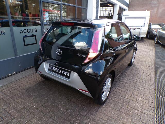 Toyota AYGO 1.0 VVT-i 5-Drs Black 1 AIRCO,TOP STAAT,CAMERA!