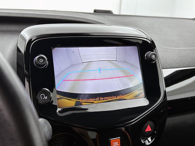 Toyota AYGO 1.0 VVT-i x-JBL | Apple Carplay/Android Auto | LM velgen | Achteruitrijcamera |