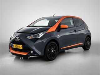 toyota-aygo-1.0-vvt-i-x-jbl--apple