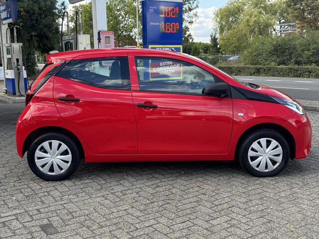 Toyota AYGO 1.0 VVT-i x 5 DEURS | AIRCO | BOVAG !