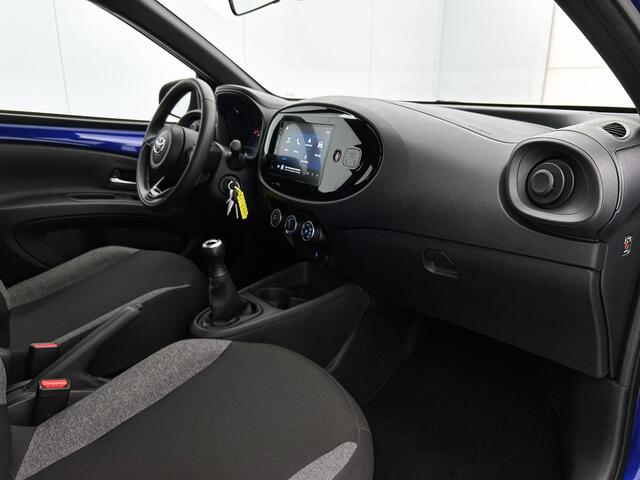 Toyota AYGO X 1.0 VVT-i MT Play