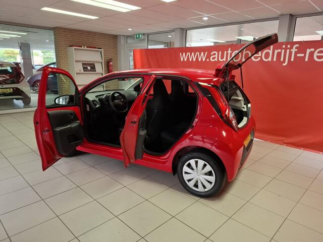 Toyota AYGO 1.0 VVT-i x-fun