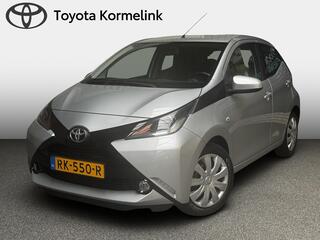 toyota-aygo-1.0-vvt-i-x-play-automa