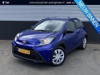 toyota-aygo-x-1.0-vvt-i-mt-play-app