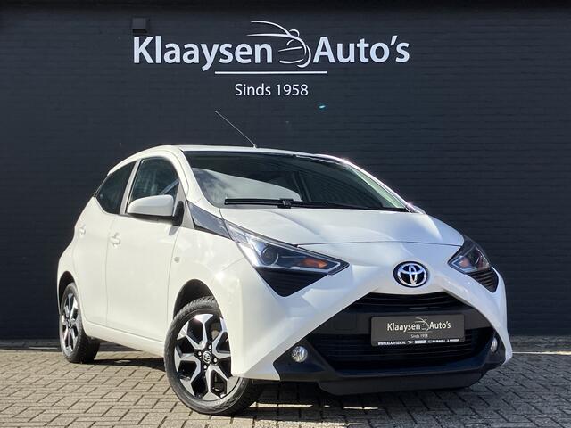 Toyota AYGO 1.0 VVT-i X-play | dealer onderhouden | apple carplay/android auto | airco | camera | bluetooth | 34.000 KM